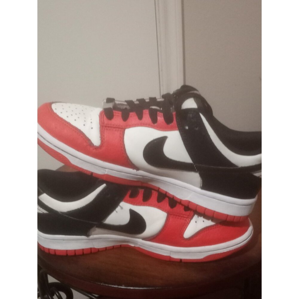 Size 5Y - Nike Dunk Low EMB x NBA 75th Anniversary - Bulls 2021 GS DO6288-100 - Picture 12 of 14